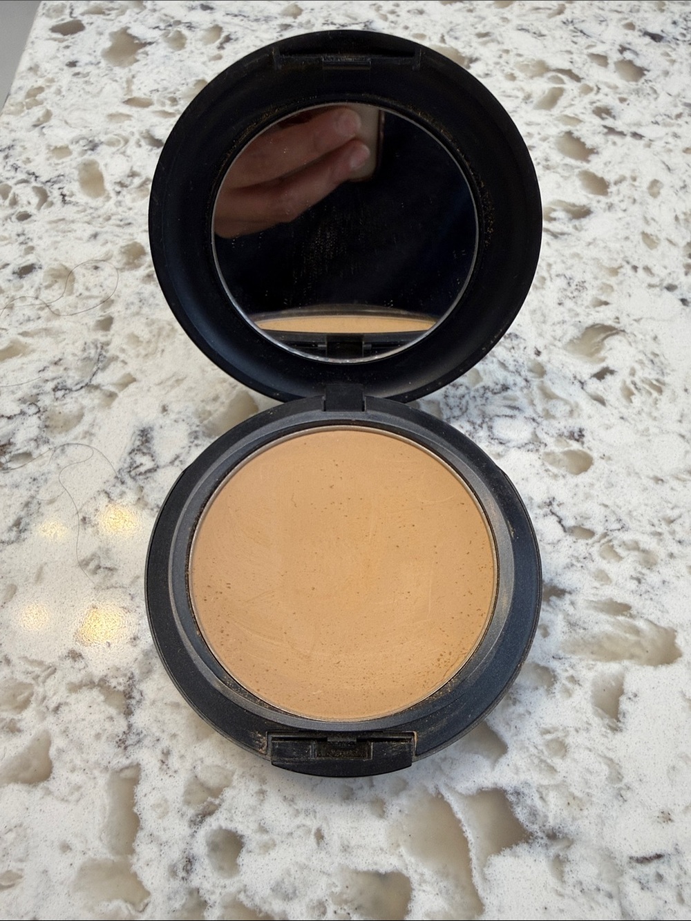 Rare and original Mac Studio fix powder in shade C40 without box